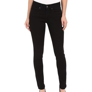 Levi's Classic Rise Slight Curve Slim Jeans